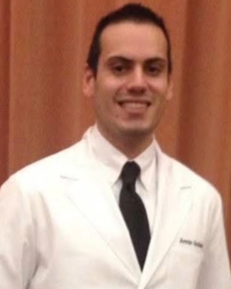 Dr. Armin Golian